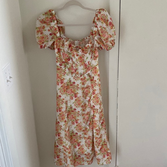 Meet Your Match Midi Dress - Picture 2 of 3